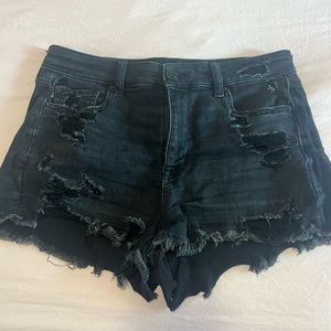 American Eagle black shorts